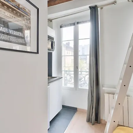 Apartman Pretty Mezzanine In The Heart Of *